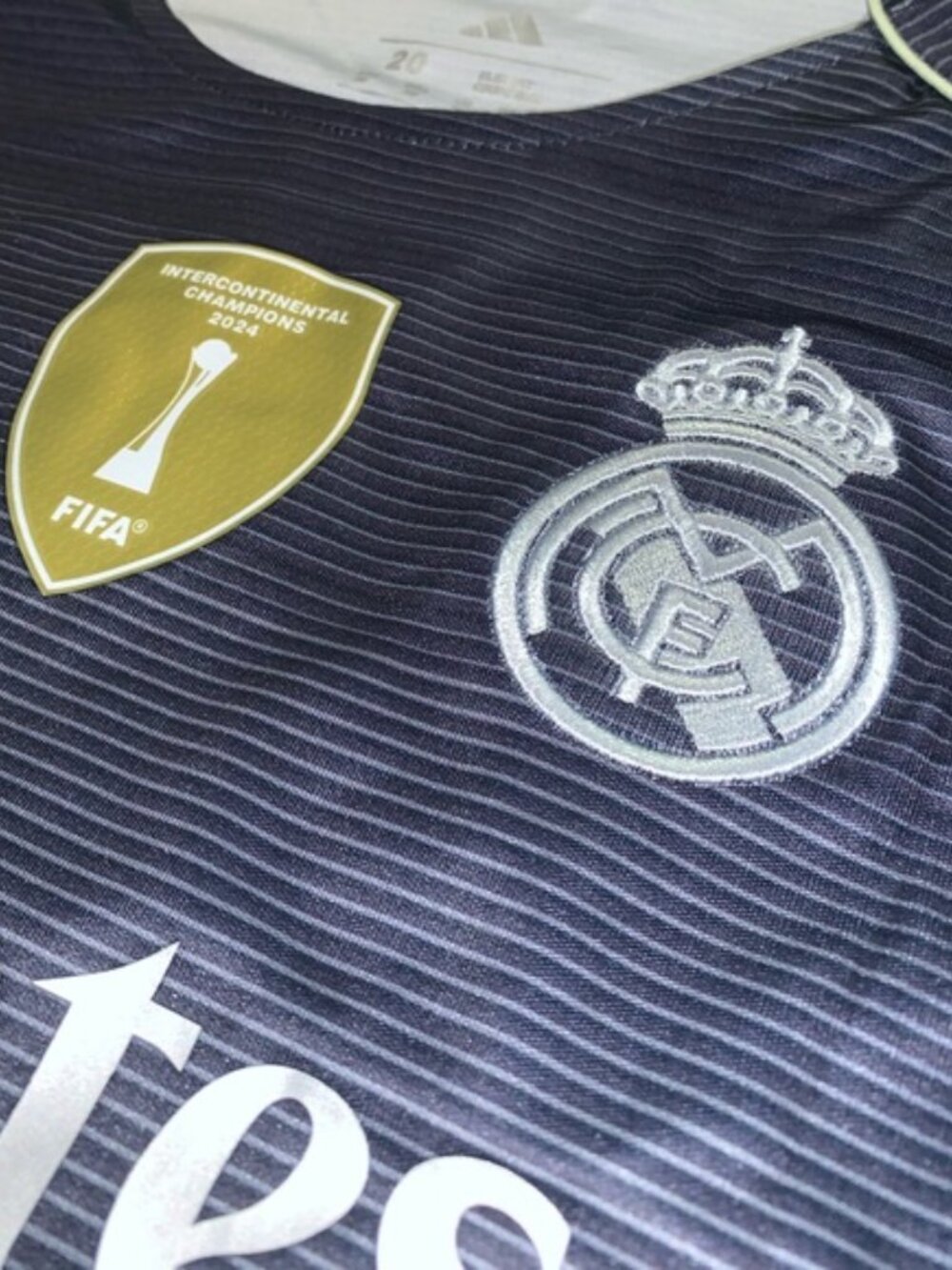 🌞⚽⚽ Real Madrid 25/26 Jerseys - Picture 4 of 12